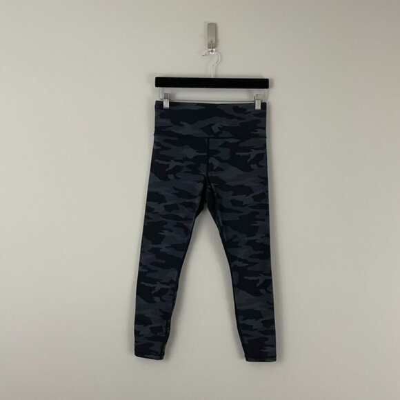 Athleta Elation Black Camo High Rise 7/8 Tight Leggings Size Medium - Picture 1 of 7
